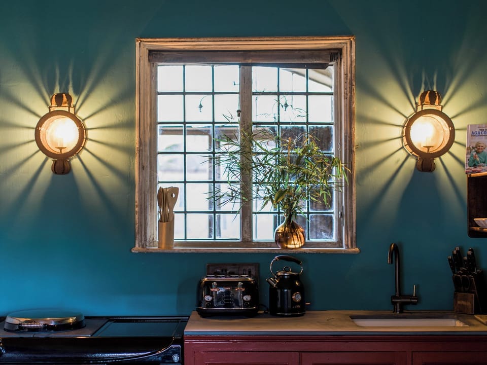 Kitchen/diner | The Scullery - St Giles House, Wimborne St Giles