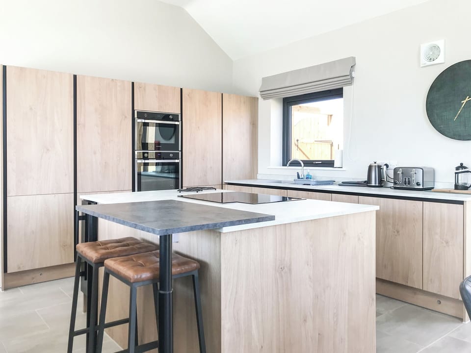 Kitchen/diner | White Swan Cottage - Ashlin Farm Barns, Dunholme, near Lincoln