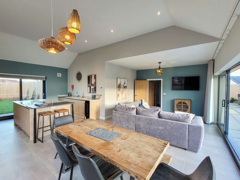 Open plan living space | Bailgate Barn - Ashlin Farm Barns, Dunholme, near Lincoln