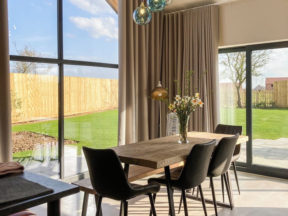 Dining Area | Blue Iris Cottage - Ashlin Farm Barns, Dunholme, near Lincoln
