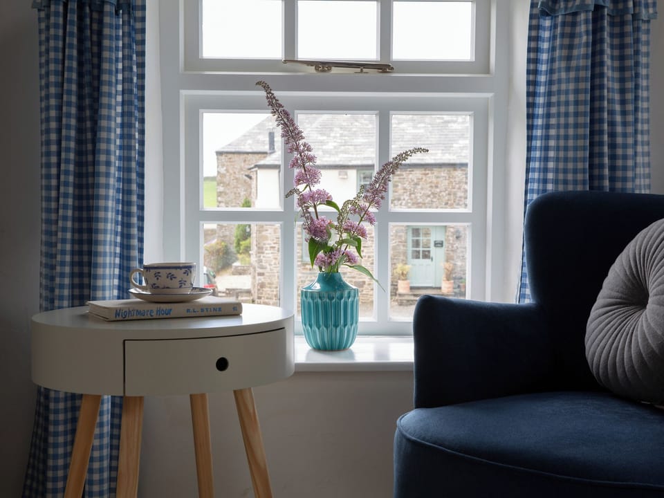 Double bedroom | The Coach House - Woodlands Manor Farm, Woodford, near Bude
