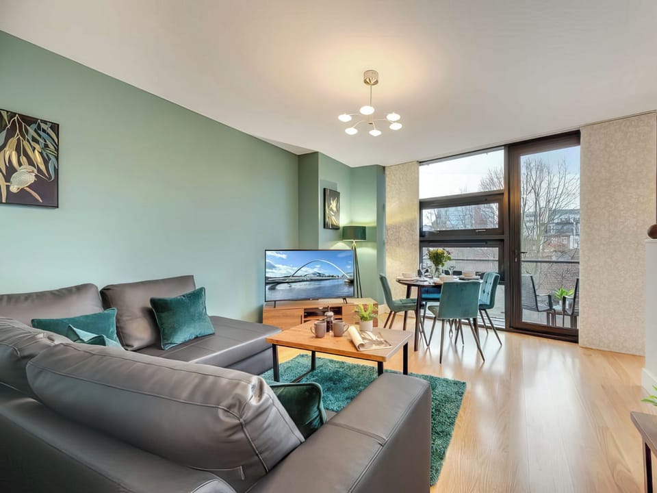 Open plan living space | Friarsgate Apartments, Newcastle Upon Tyne