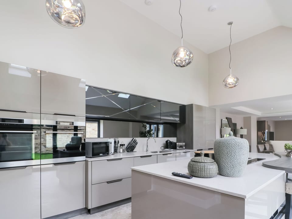Kitchen | 15 Chivits - Morpeth Retreats, Warkworth