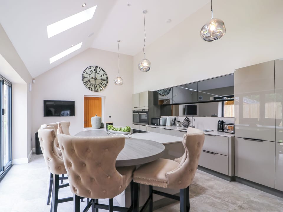 Kitchen | 15 Chivits - Morpeth Retreats, Warkworth