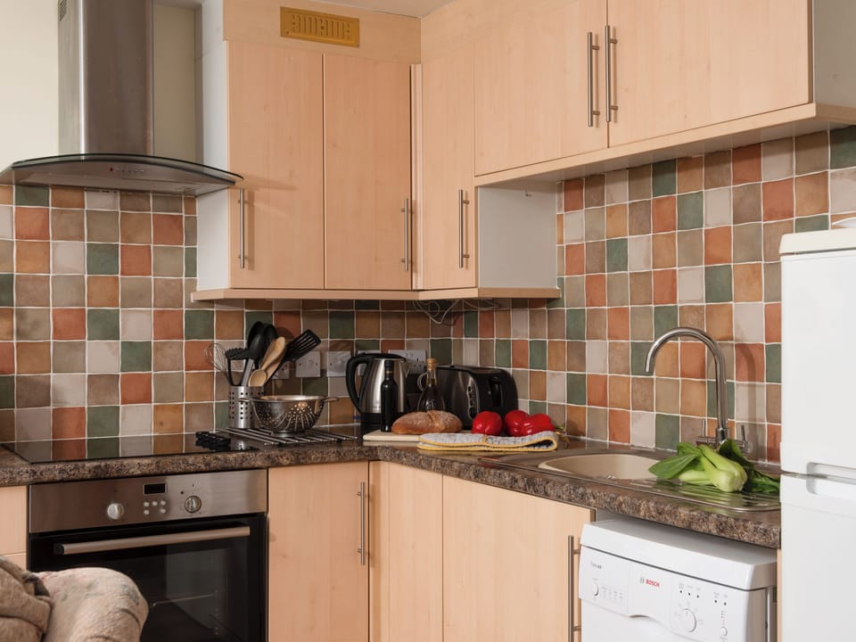 Open plan living space | Fig Cottage - East Dunley Cottages, Bovey Tracey