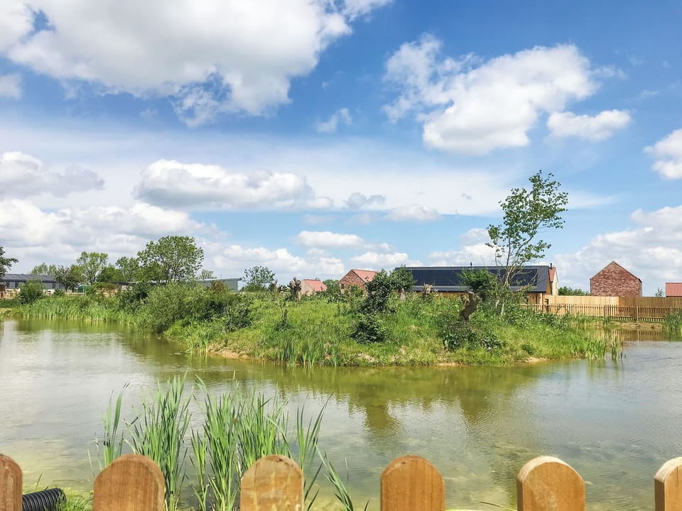 View | Marsh Marigold Cottage - Ashlin Farm Barns, Dunholme, near Lincoln