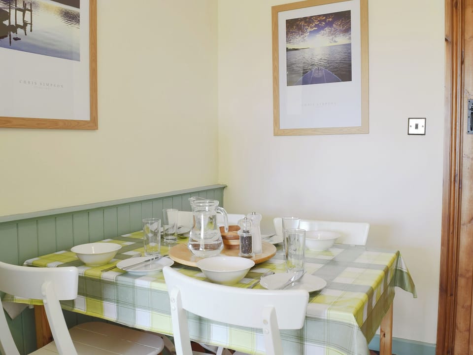 Quaint dining area | Bryntowy - Tanylan Farm Cottages, Kidwelly