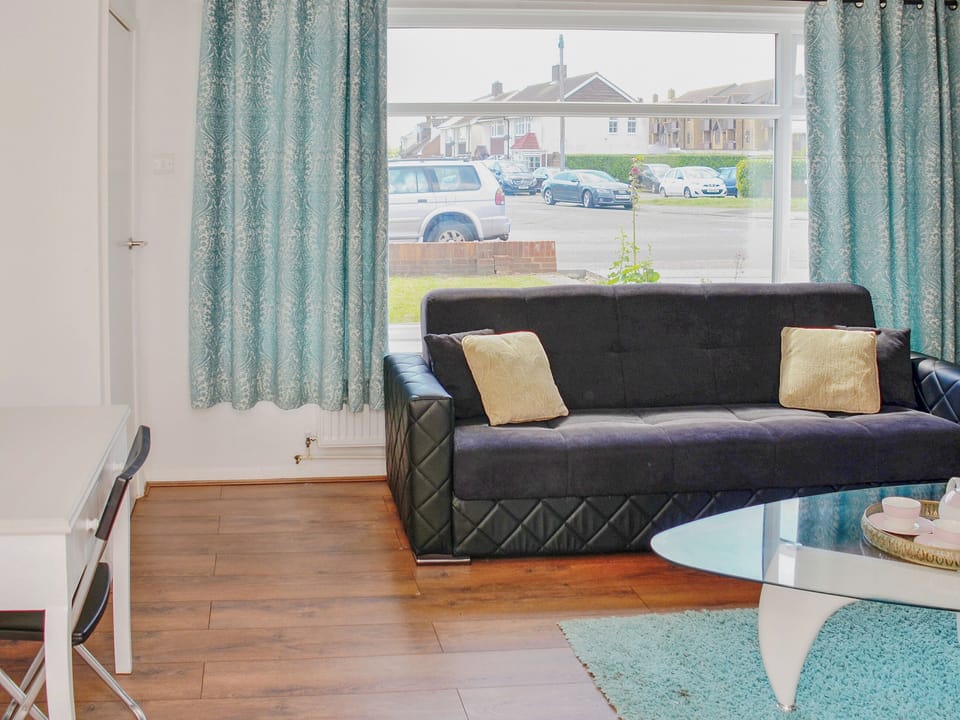 Living room | St Mary&rsquo;s Avenue House, Stanwell