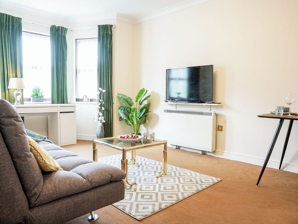 Living room | Park Gate Apartment, Slough