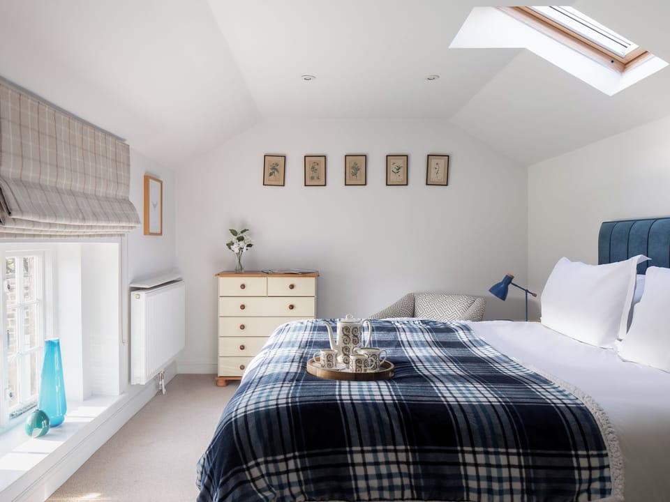 Double bedroom | Lavender Cottage - Harewood Holidays, Harewood, near Leeds