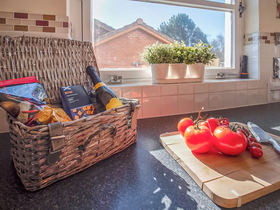 Kitchen | Eagle 3 Star - Silverglades Holiday Homes, Aviemore