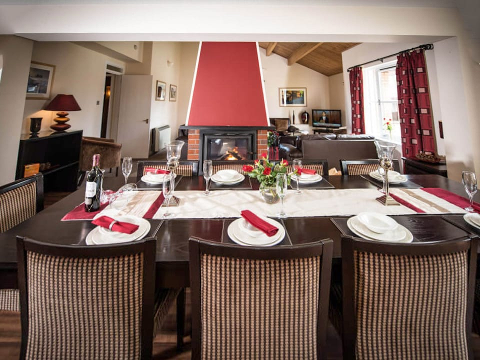 Dining Area | The Eagle - Silverglades Holiday Homes, Aviemore