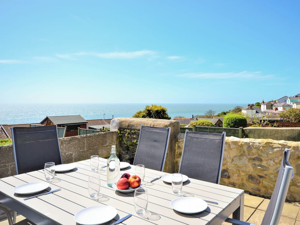 Sitting-out-area | Pebble Cottage, Ventnor