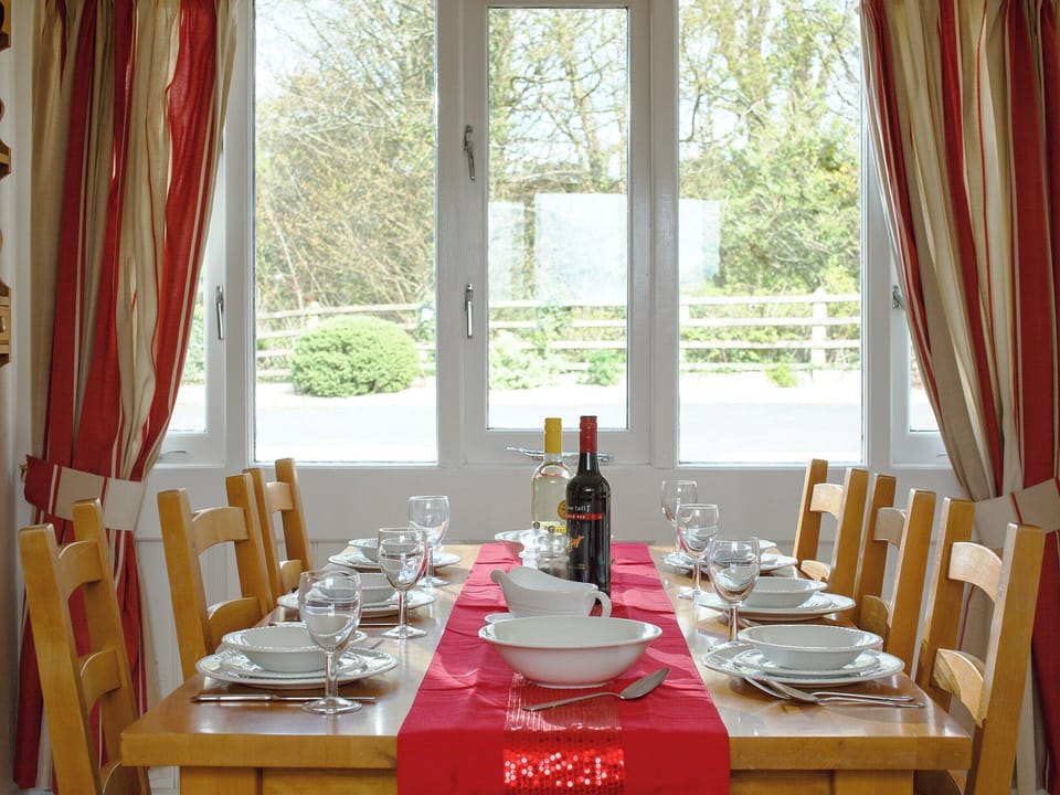 Kitchen/diner | The Hen House, Freshwater East near Pembroke
