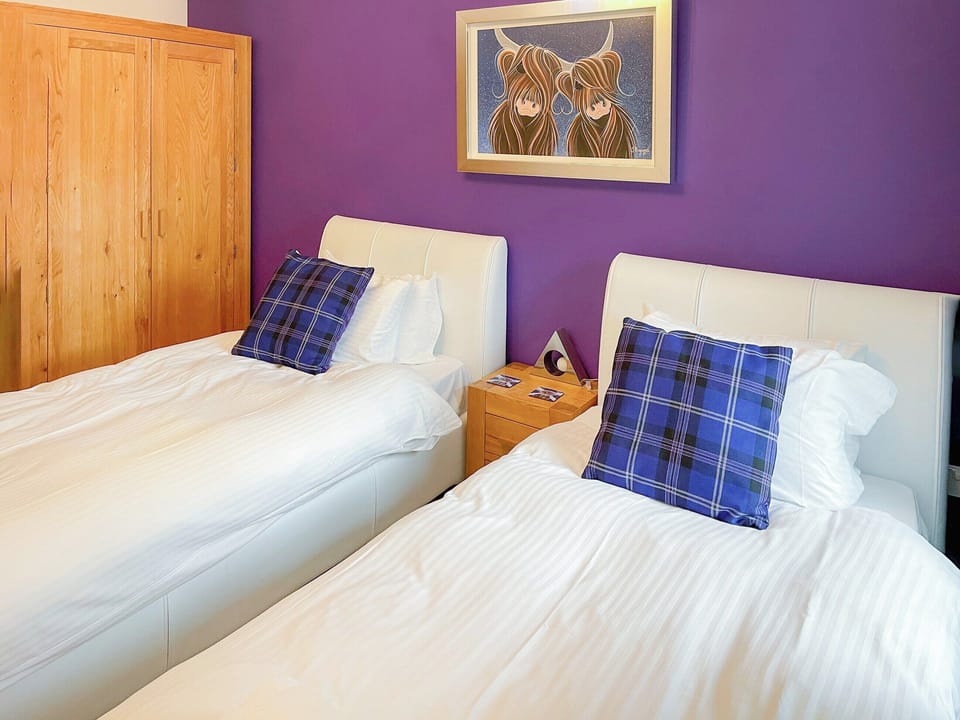 Twin bedroom | Abbey Church 14 - Highland Club, Fort Augustus