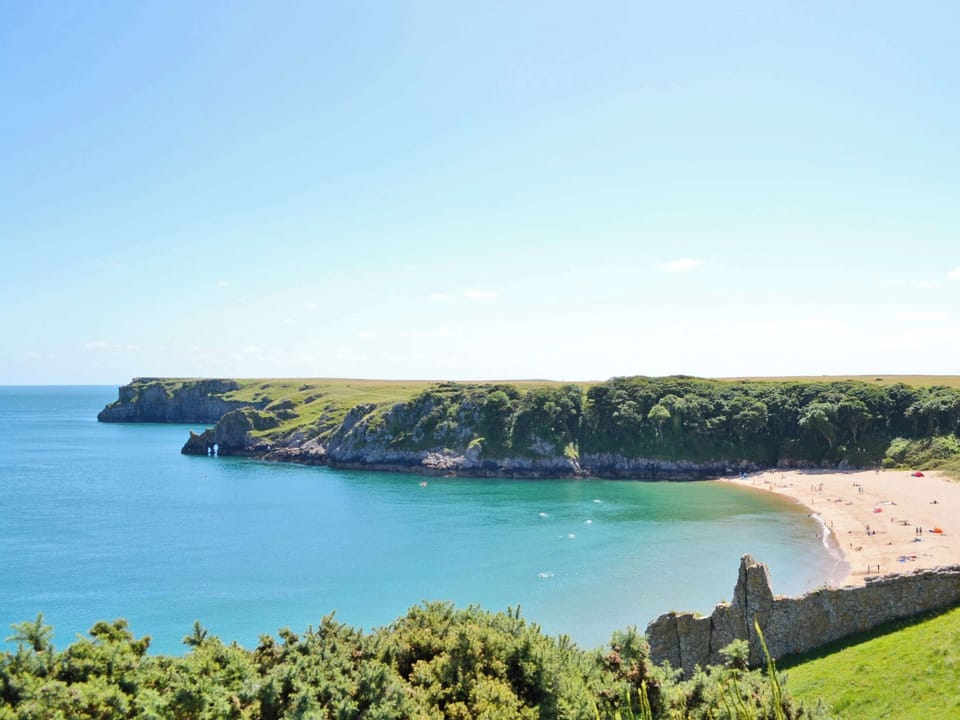 Stunning coastal views of Barafundle Bay | Pembrokeshire | Pembrokshire, Wales