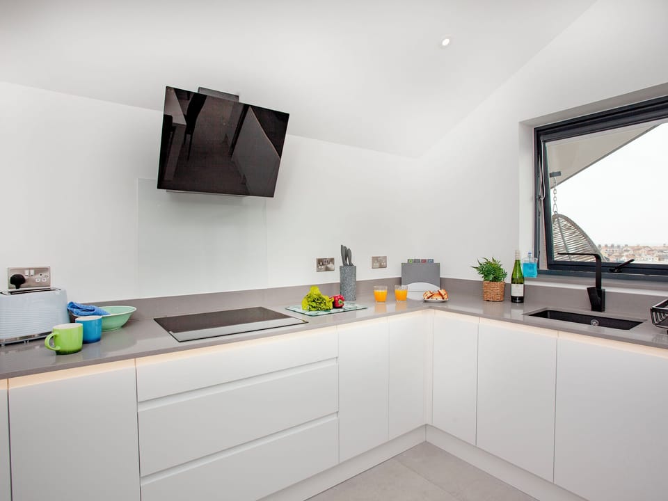 Kitchen | Grand Banks Apartment, Teignmouth