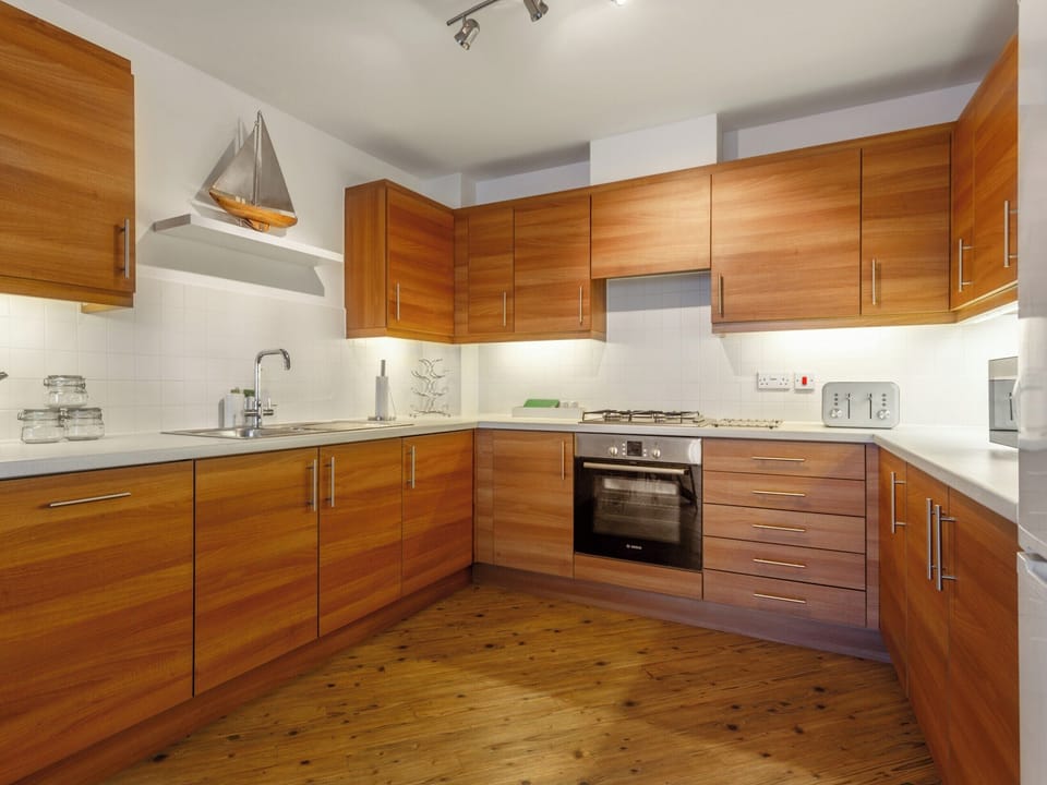 Kitchen area | Captain&rsquo;s Rest, Poole