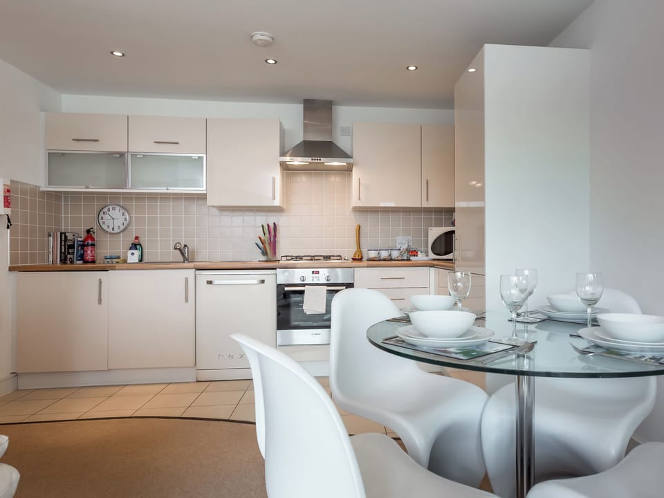 Kitchen/diner | Galician Shore, Poole