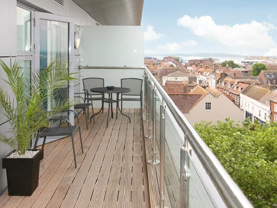 Balcony | Horizon, Poole