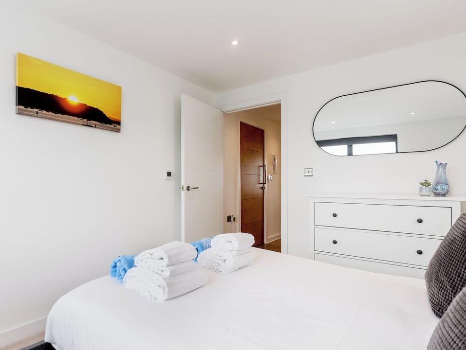 Double bedroom | Rise and Shine, Southbourne, near Christchurch