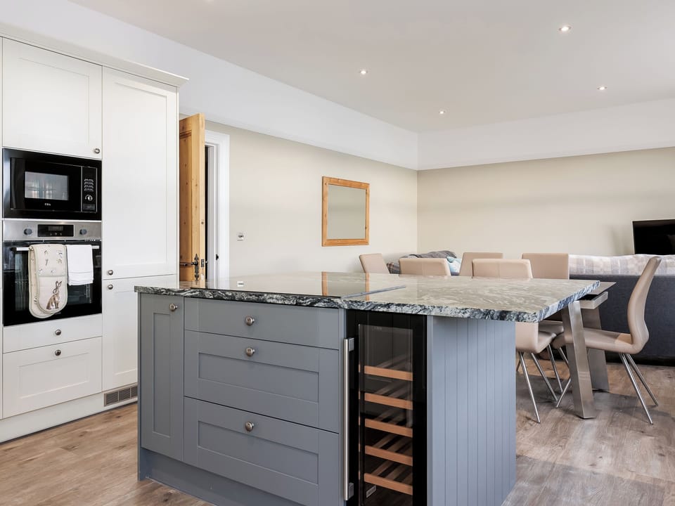 Open plan living space | Park Lake View, Poole