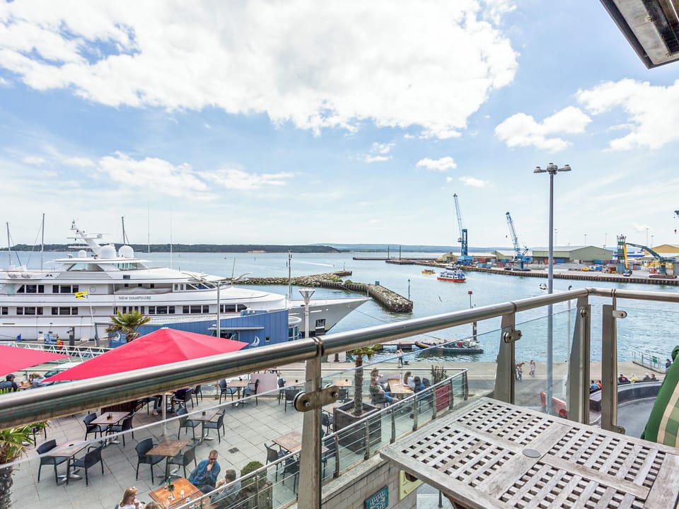 Balcony | Panorama, Poole