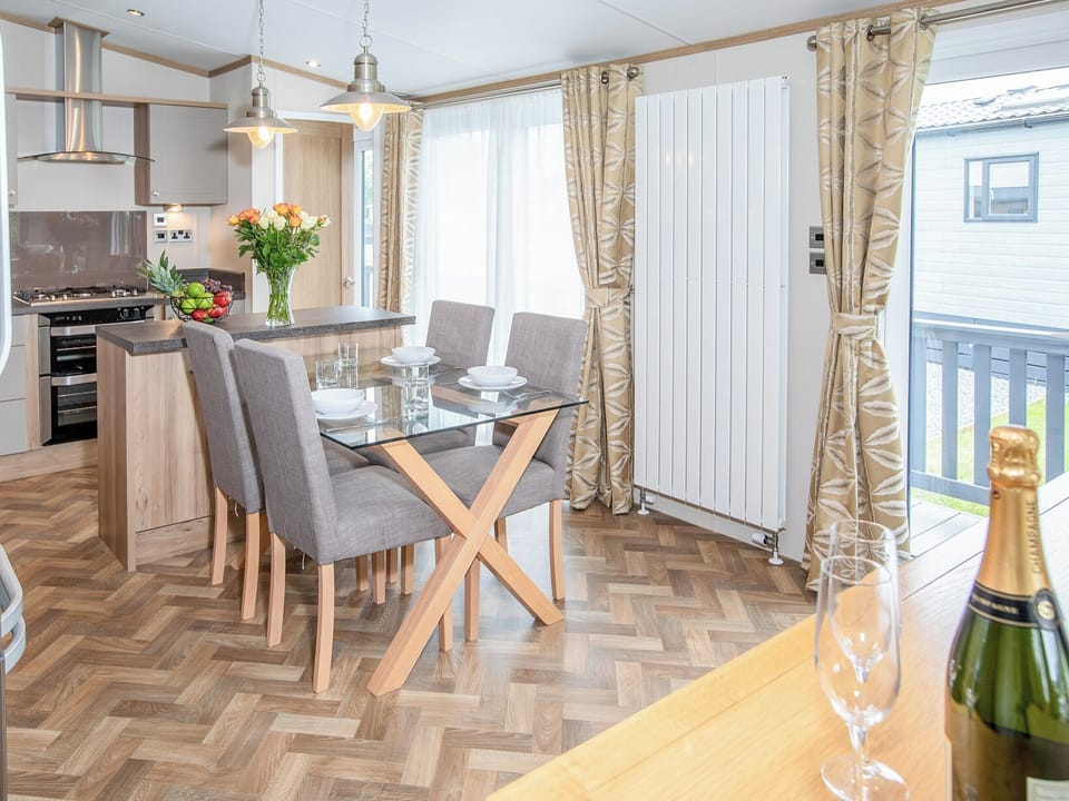 Kitchen/diner | Saltire 35, St Andrews