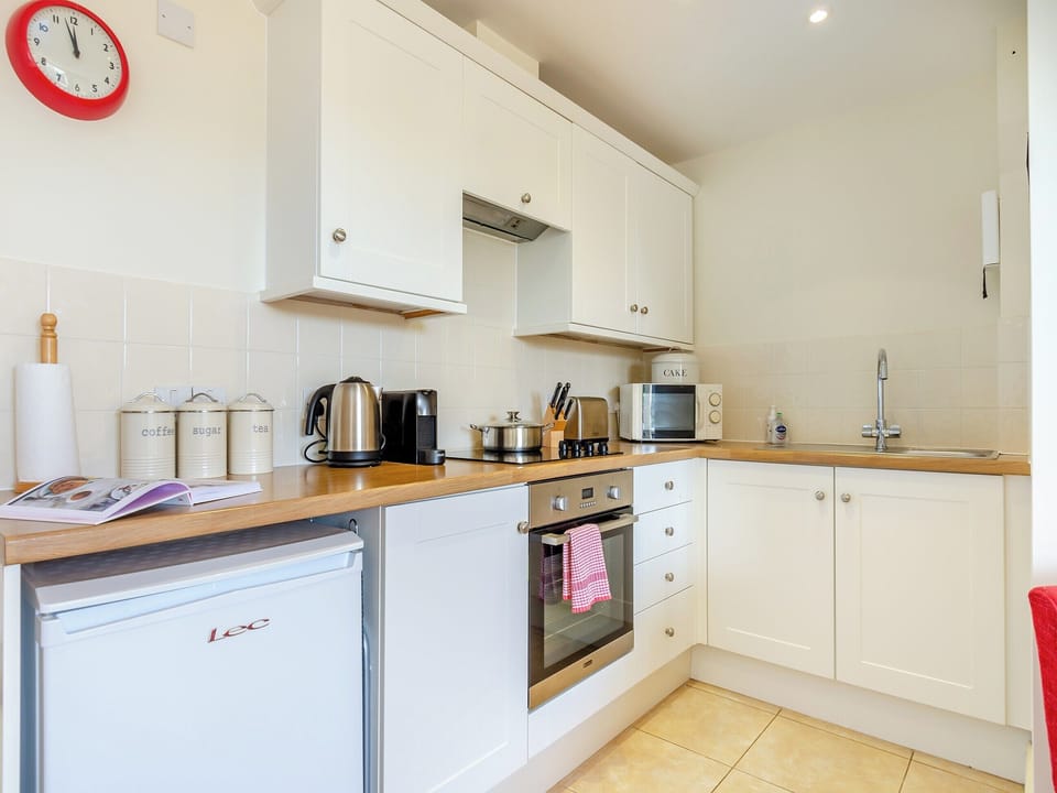 Kitchen area | Hop Cottage - Beachy Head Cottages, East Dean