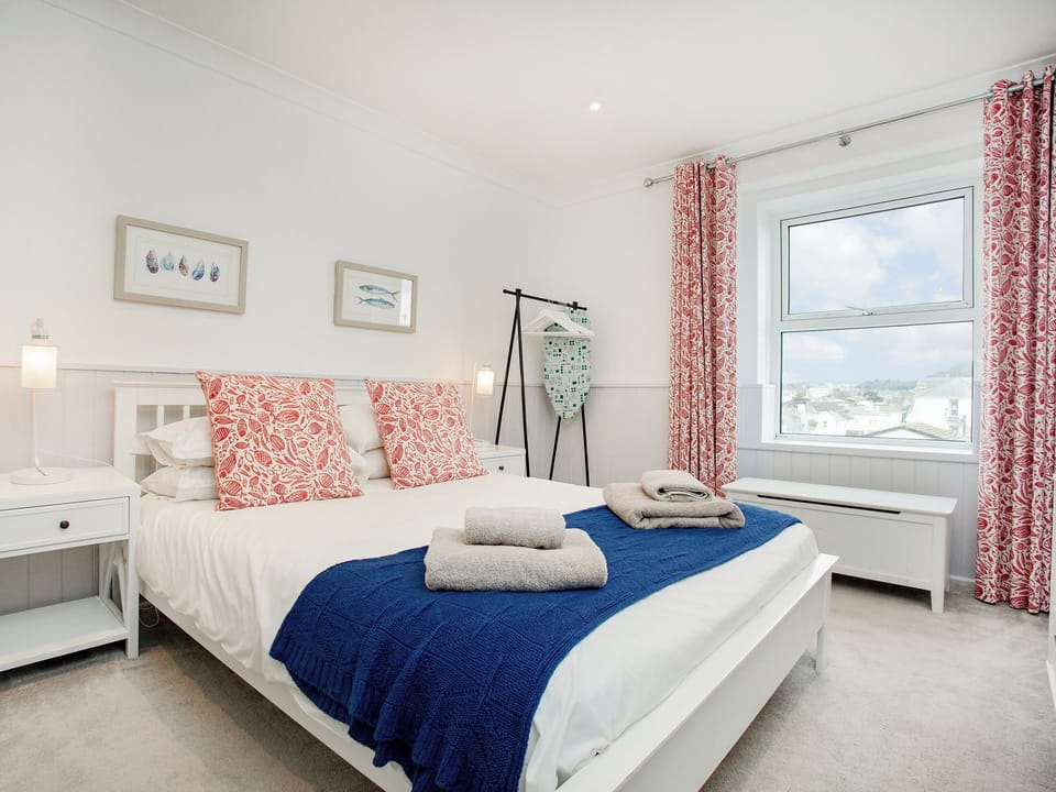 Double bedroom | Shells Shore - Sunnybeach Holiday Apartments, Paignton