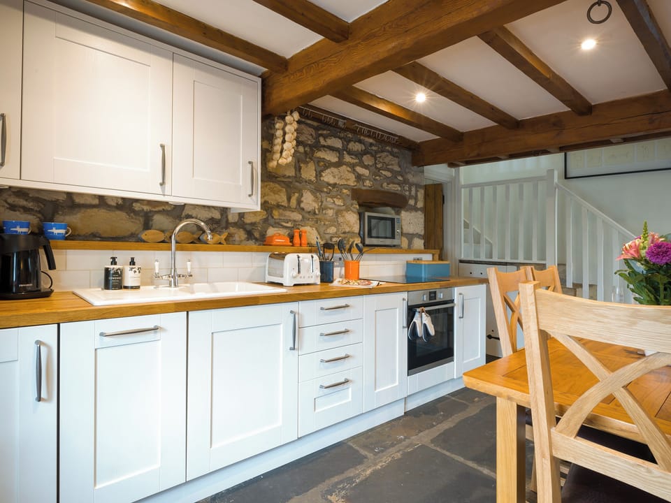 Kitchen/diner | The Old Stables - Millhouse Cottages, Keasden, near Clapham