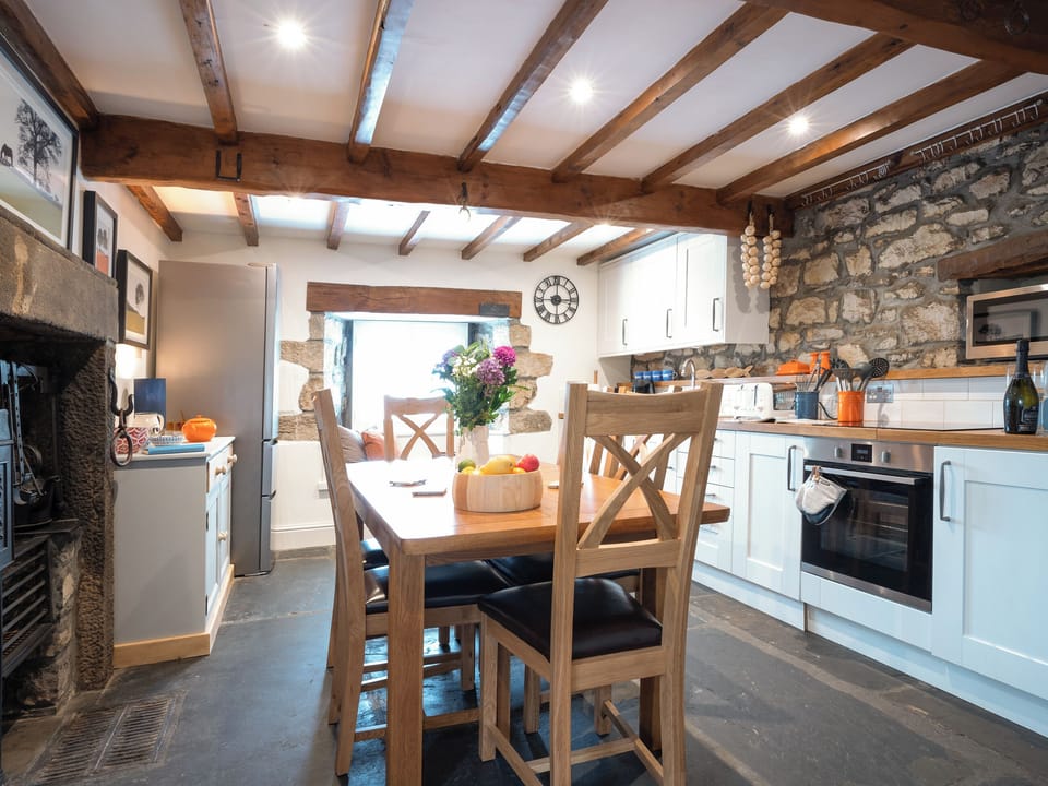 Kitchen/diner | The Old Stables - Millhouse Cottages, Keasden, near Clapham