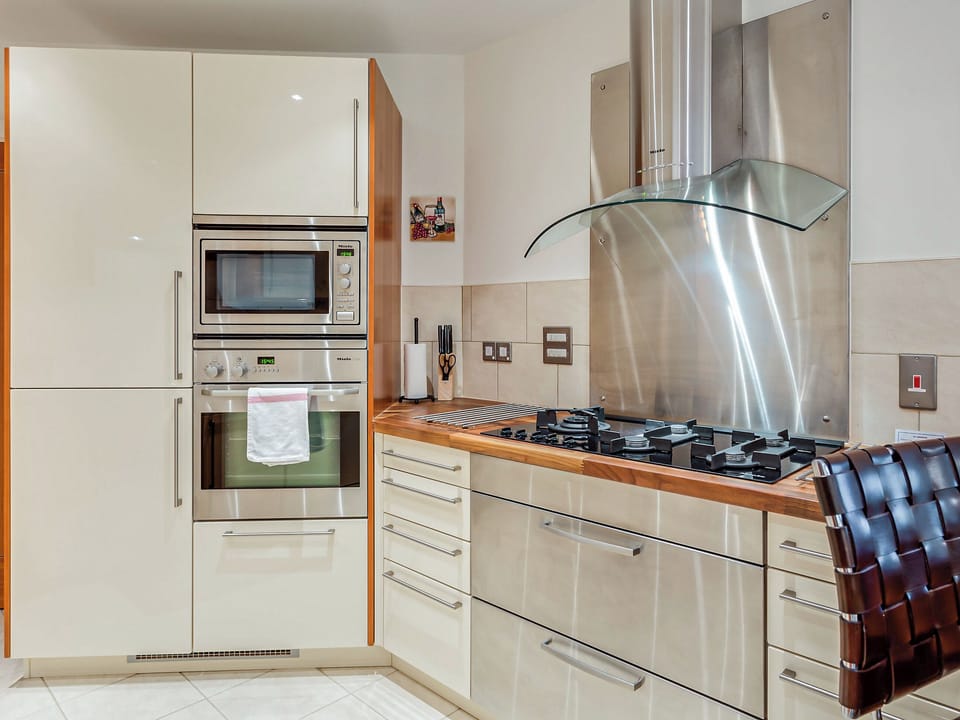 Kitchen | Riva, Poole