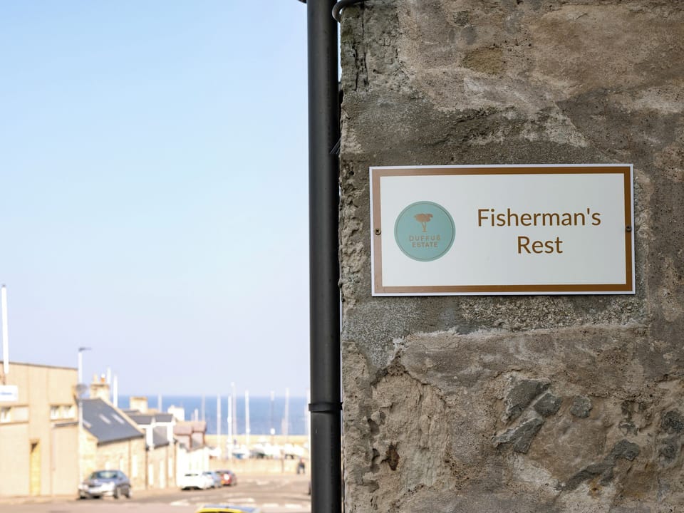 Setting | Fisherman&rsquo;s Rest, Duffus, near Elgin
