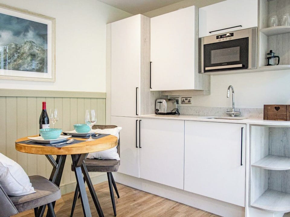 Kitchen area | Whitbarrow - Winster Pods, Windermere