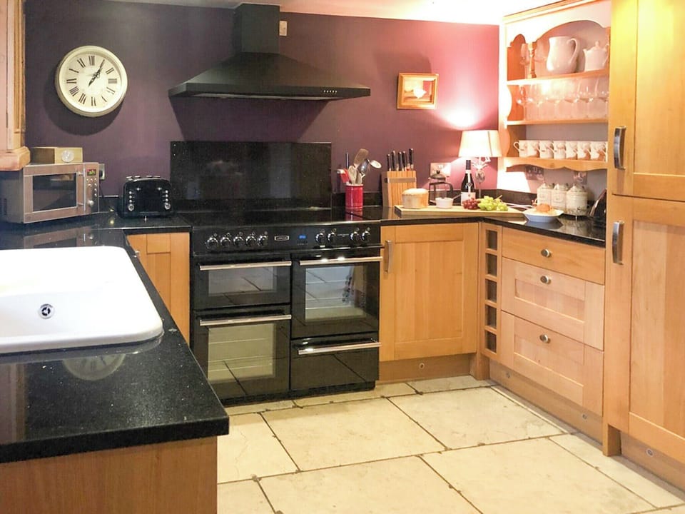 Kitchen area | Shippon Cottage - Brosterfield Farm, Foolow, near Hope Valley