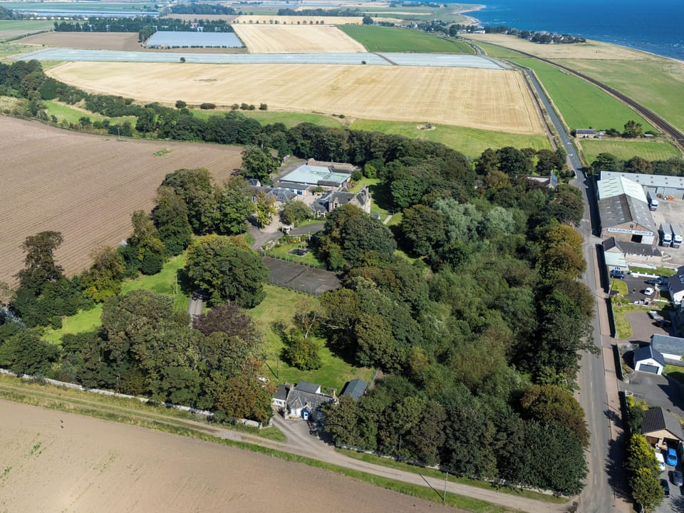 Setting | The Servant&rsquo;s Hall - Panbride Getaways, Carnoustie
