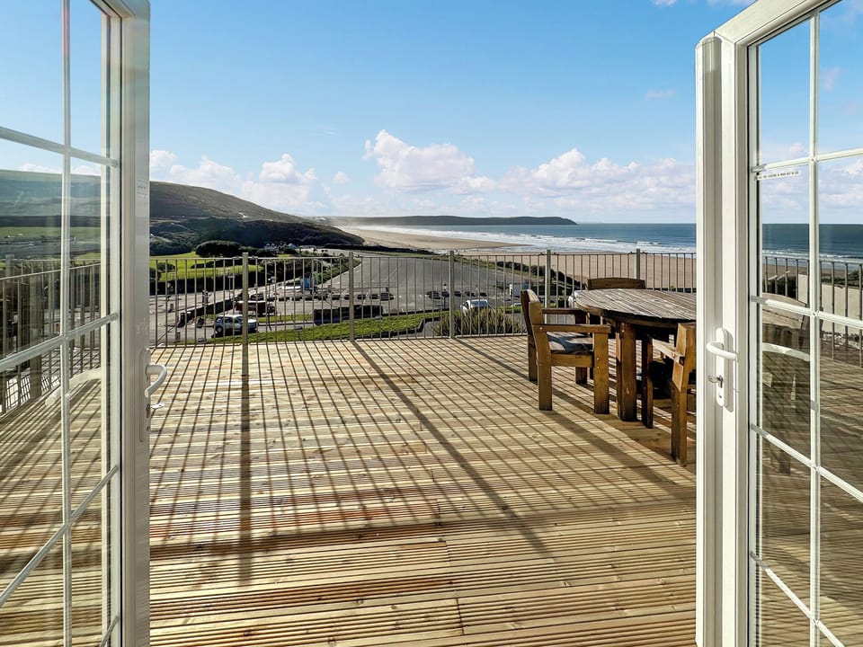 View | The Honeymoon Suite - Wow Holidays, Woolacombe