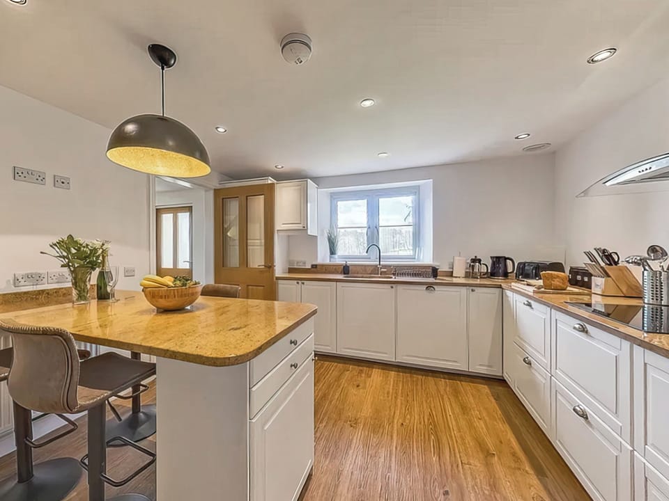 Kitchen | Ty Cerrig Barn, Corwen