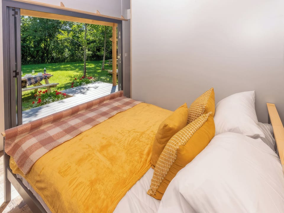 Double bedroom | Birch - Sunset Cabins, Ashford