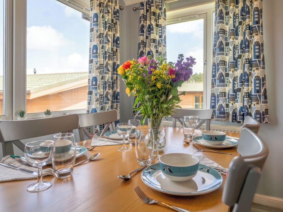 Dining Area | 55 Meadow View - Mullacott Retreats, Ilfracombe