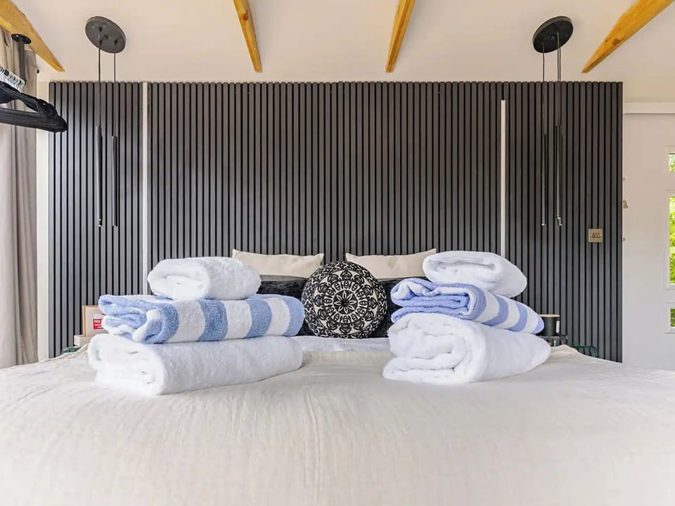 Double bedroom | Glass House - Downwood, Near Blandford Forum