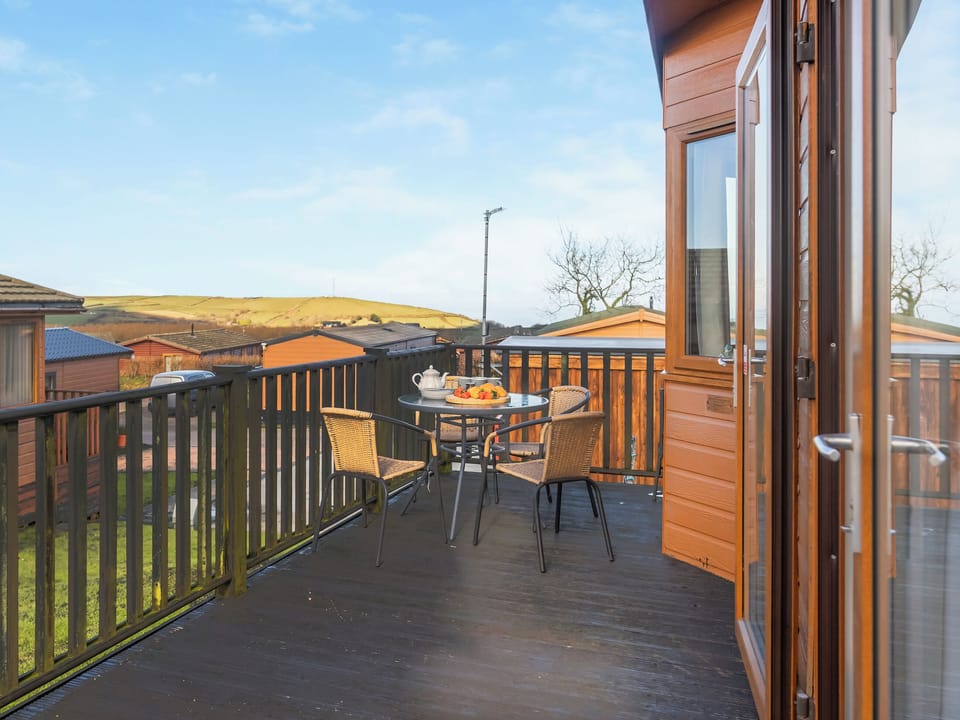 Decking | Driftwood - Mullacott Retreats, Ilfracombe