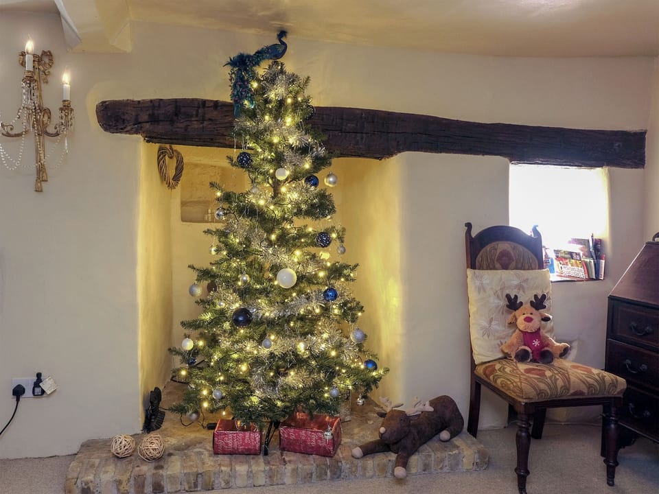 Delightful property at Christmas | Pilgrim Corner - Vicarage Road Holiday Cottages, Minehead