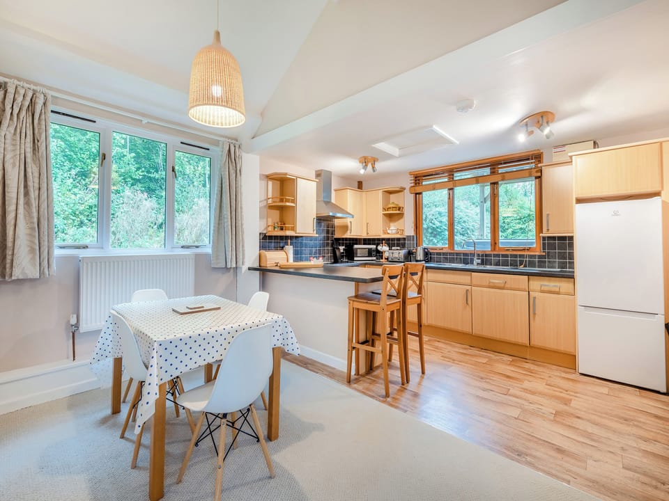 Kitchen | Acorn Cottage - Little Dunley Cottages, Bovey Tracey