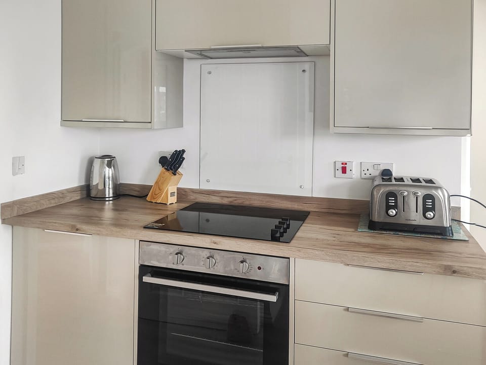 Kitchen | Beach Break, Port Talbot