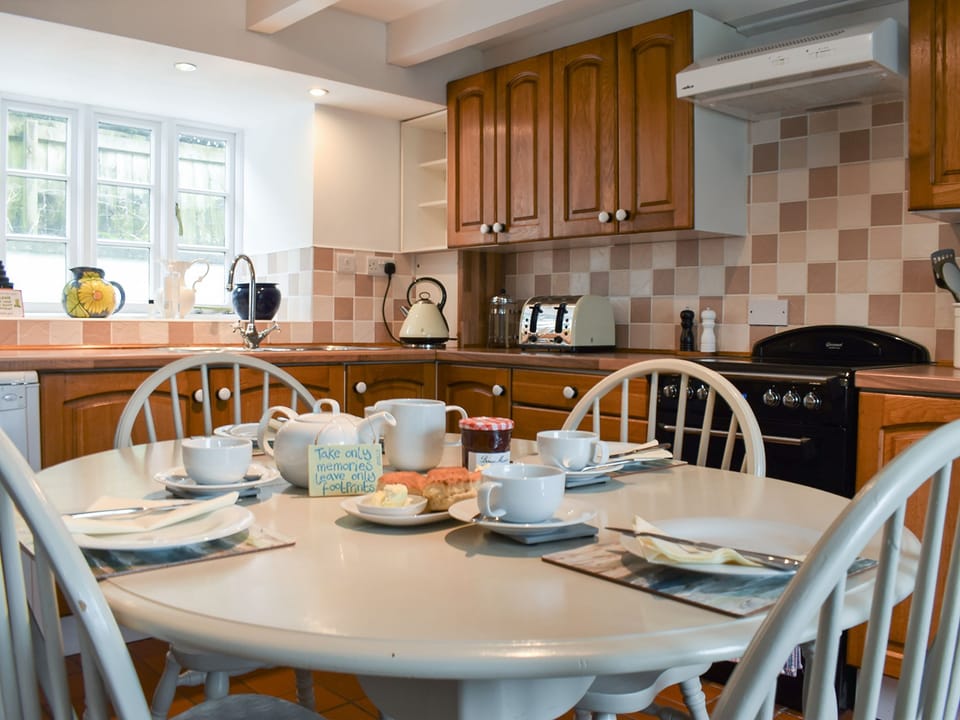 Kitchen/diner | Bojewyan Cottage, Pendeen