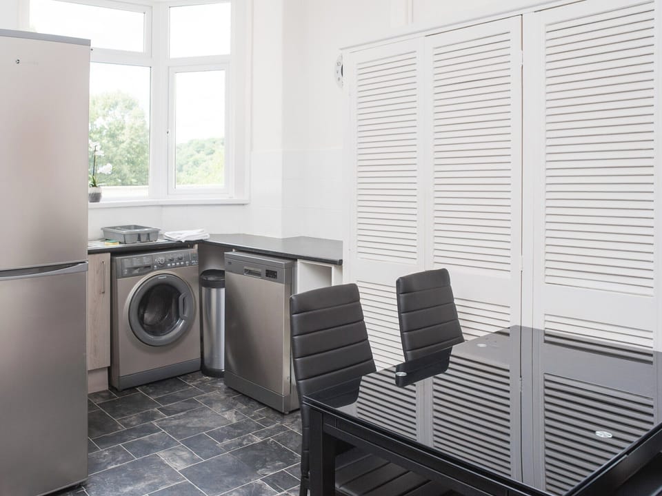 Kitchen/diner | Newport House Crindau Road Upper - My City, Newport