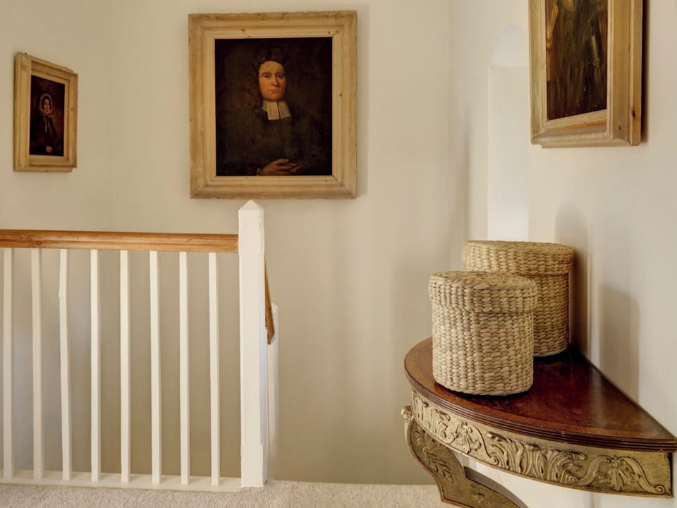 Hallway | Tiesel Cottage, Near Cheltenham