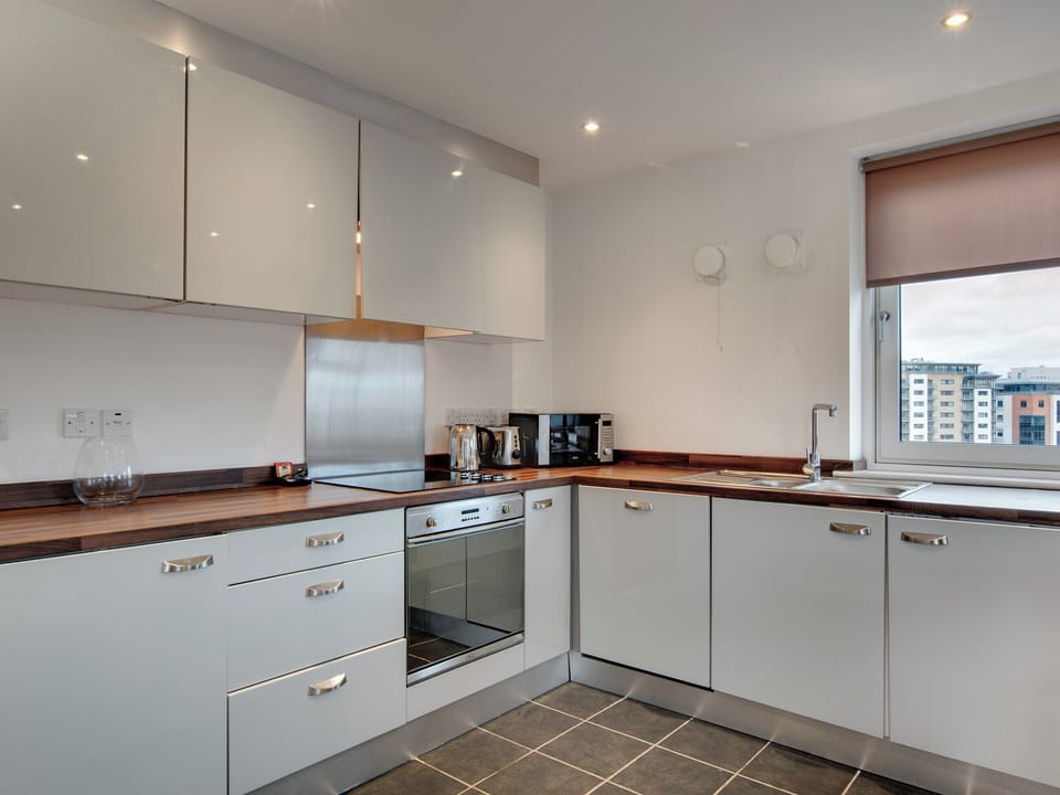 Kitchen | All Saints Apartments 501 - All Saints Apartments, Newcastle upon Tyne